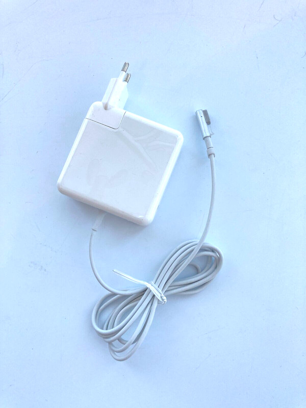 Replacement Magsafe 1  85w  A1343 ( With Eu Plug !) !!! Not Apple Product!!!