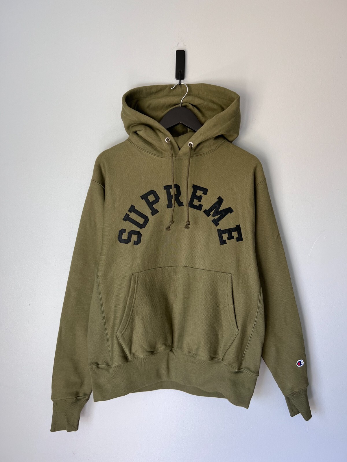 supreme supreme shattered logo crew neck Size Large Red | eBay