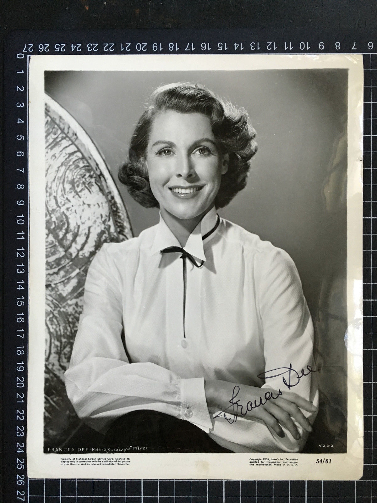 Fotos nationaler TV-Stars ohne Signatur