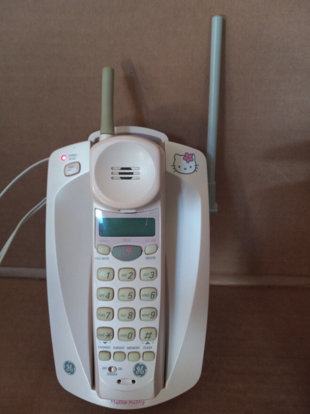 GE Hello Kitty Cordless Phone Telephone Model 26730HE3-D par