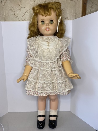 American Character Doll & Toy “TOODLES” 1960 “Follow Me” Sleep Eyes 30
