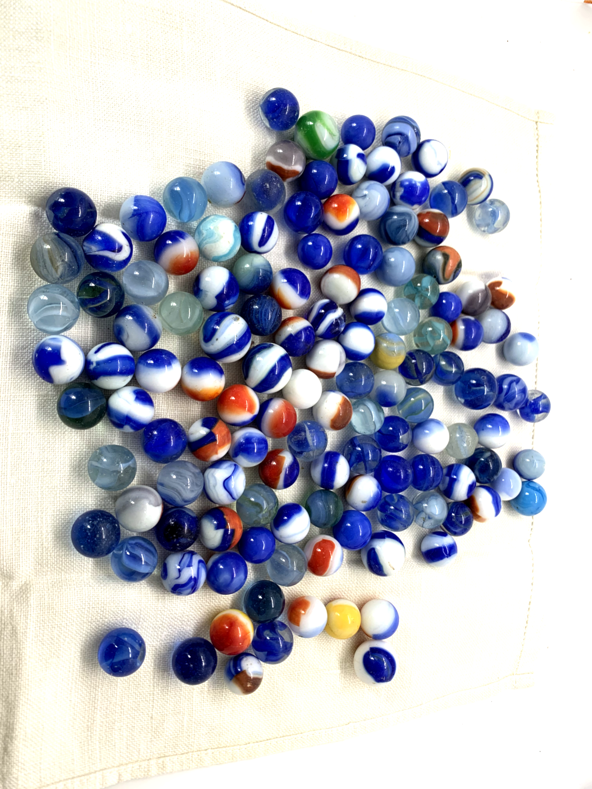 Mixing Red And Green Marbles