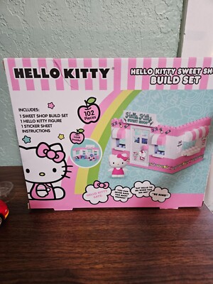 Sanrio Hello Kitty Ice Sweet shop  102 Pieces Building Blocks w/ Figure NEW
