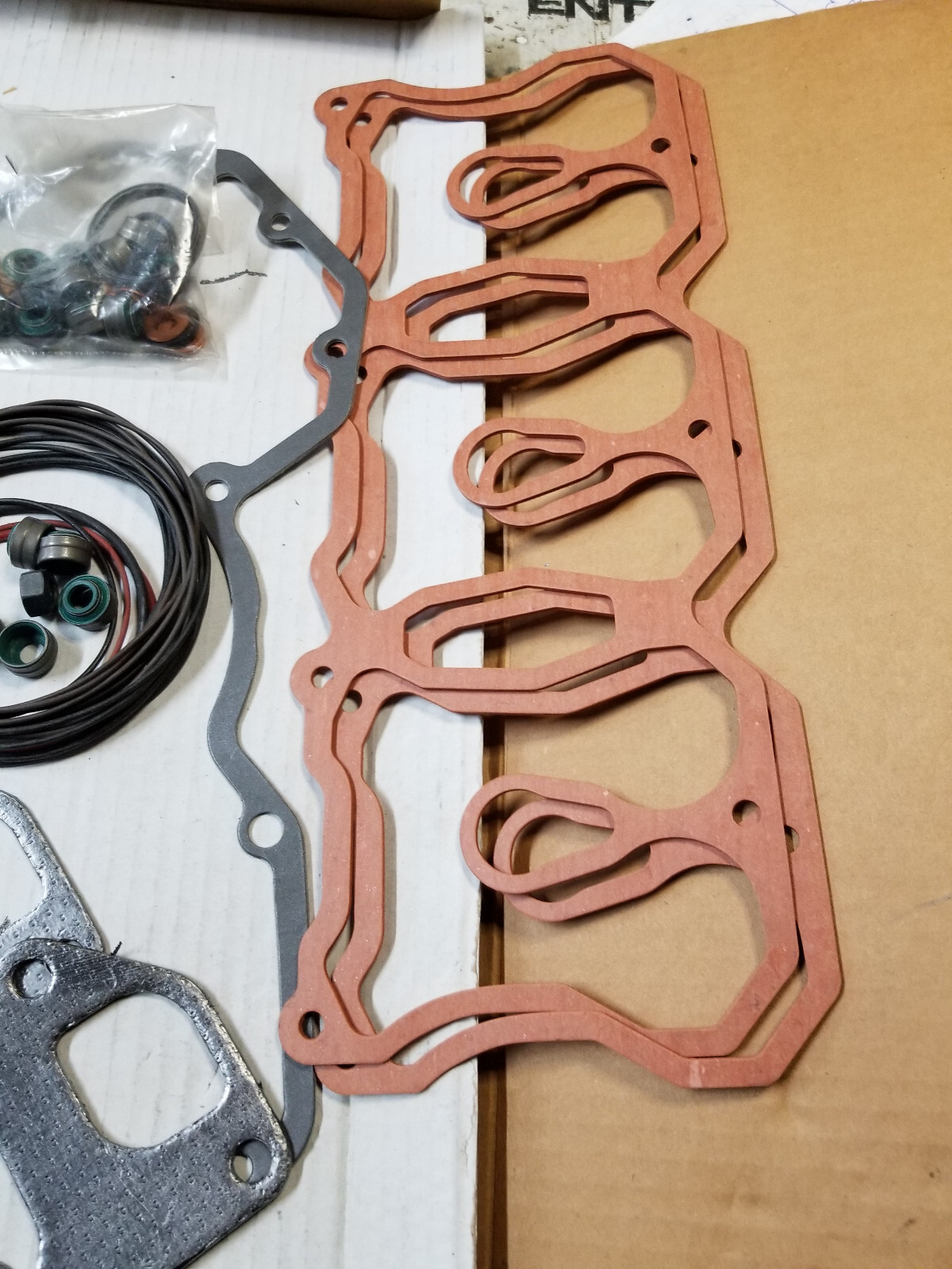 INCOMPLETE 27-879194152 MERCURY GASKET SET CUMMINS/MERCRUISER DIESEL QSD-4.2L - Picture 6 of 6