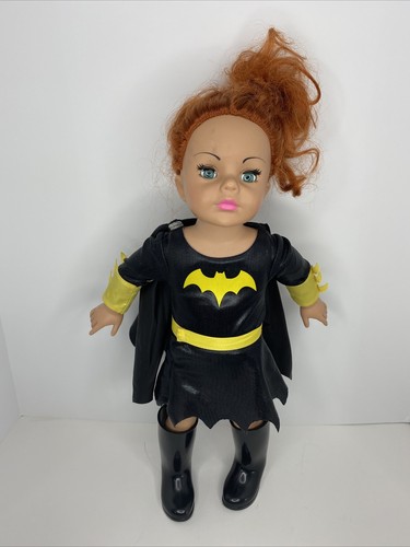 Madame Alexander Bat Girl 2017 DC Comics Super Hero. 19” Tall