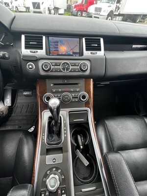 image 7 of interior