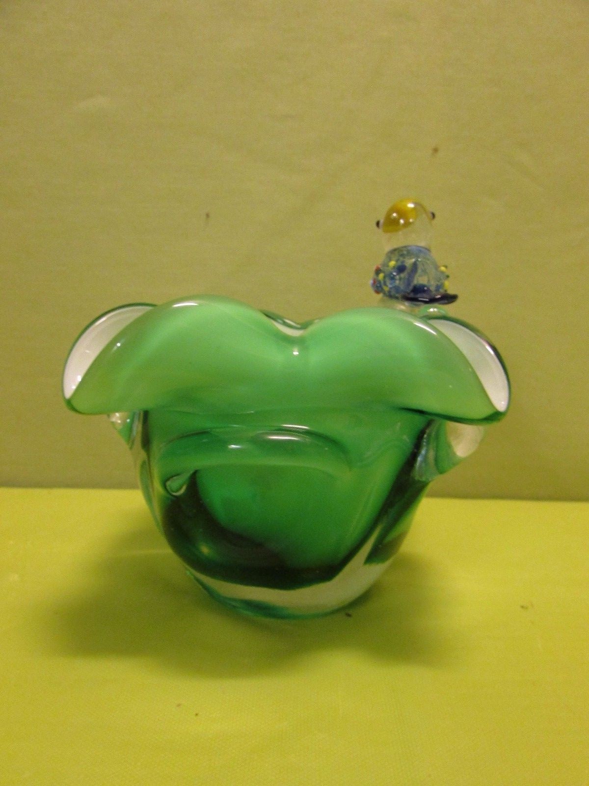 VINTAGE GLASS BIRD FIGURINE