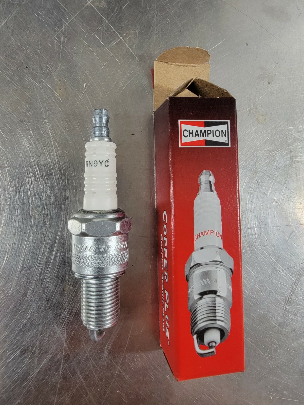 CHAMPION SPARK PLUG 415 RN9YC t089 | eBay