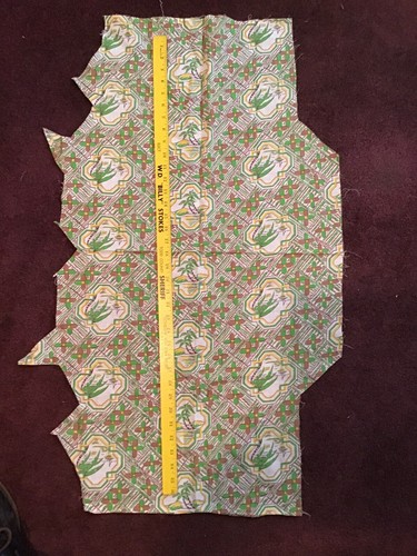 VINTAGE FEEDSACK FABRIC PIECE TROPICAL DESIGNS