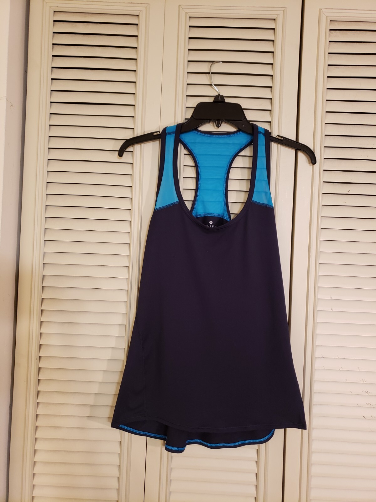 ATHLETA　150 NWOT Athleta Levitate Tank Ripstop Tank Top Muted Red Sz