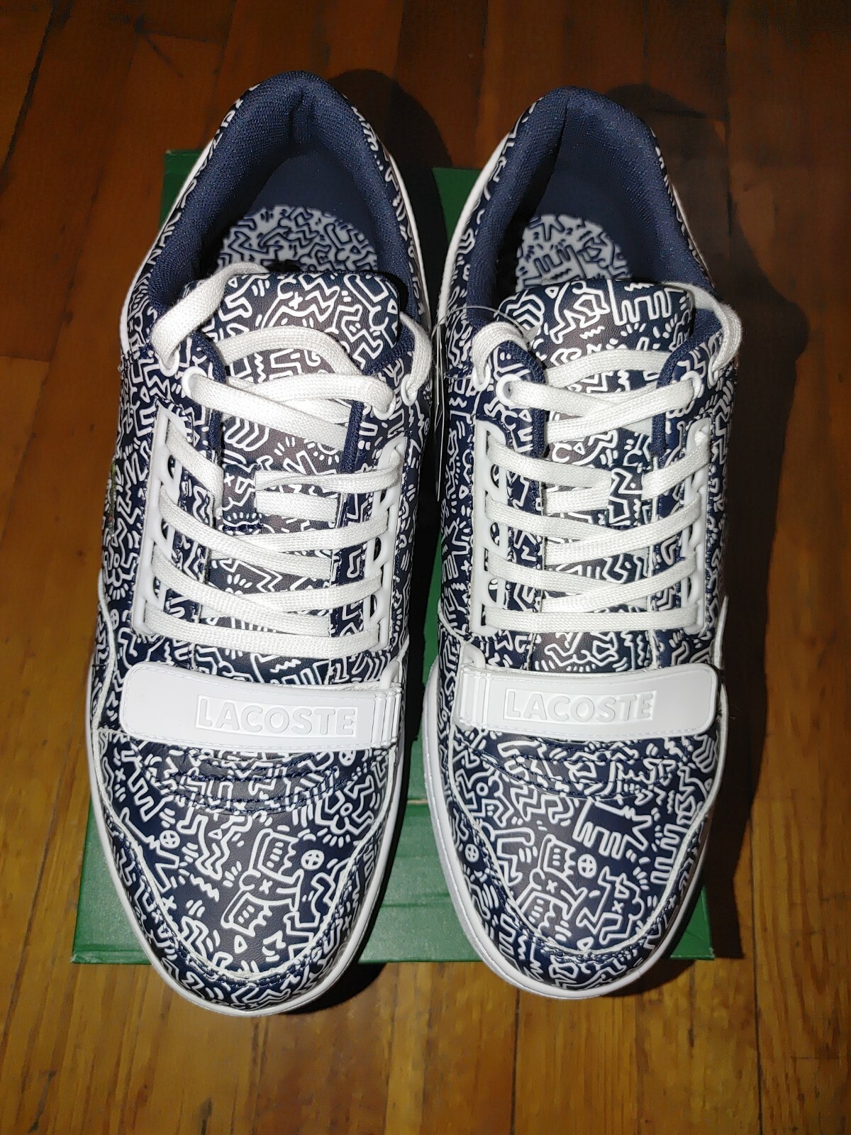 Men's sz 10.5 Keith Haring x Lacoste 