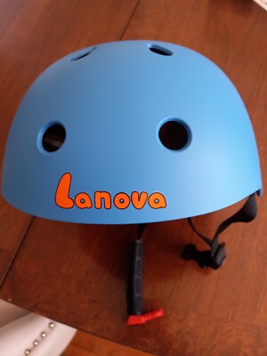 LANOVA KIDS BICYCLE SAFETY HELMET COLOR BLUE SIZE SMALL WITH CARRY BAG