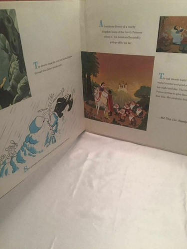 Walt Disney SNOW WHITE AND SEVEN DWARFS RECORD Booklet Vinyl DISNEYLAND ST 3906