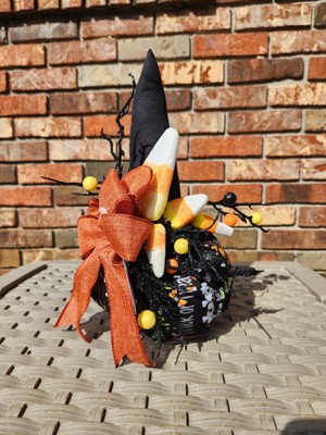 Halloween Pumpkin With Witches Hat 