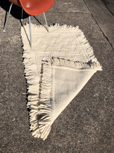 1960s-70s Vintage WOVEN WOOL RUG Geometric PATTERN Mod Mid-Century MCM 36”x60”