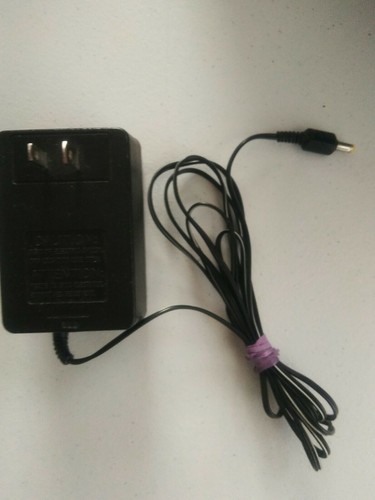 Genuine Original Sony AC DC 9V 1100mA Power Adapter 4.7mm 1.5mm Plug AC-S911T