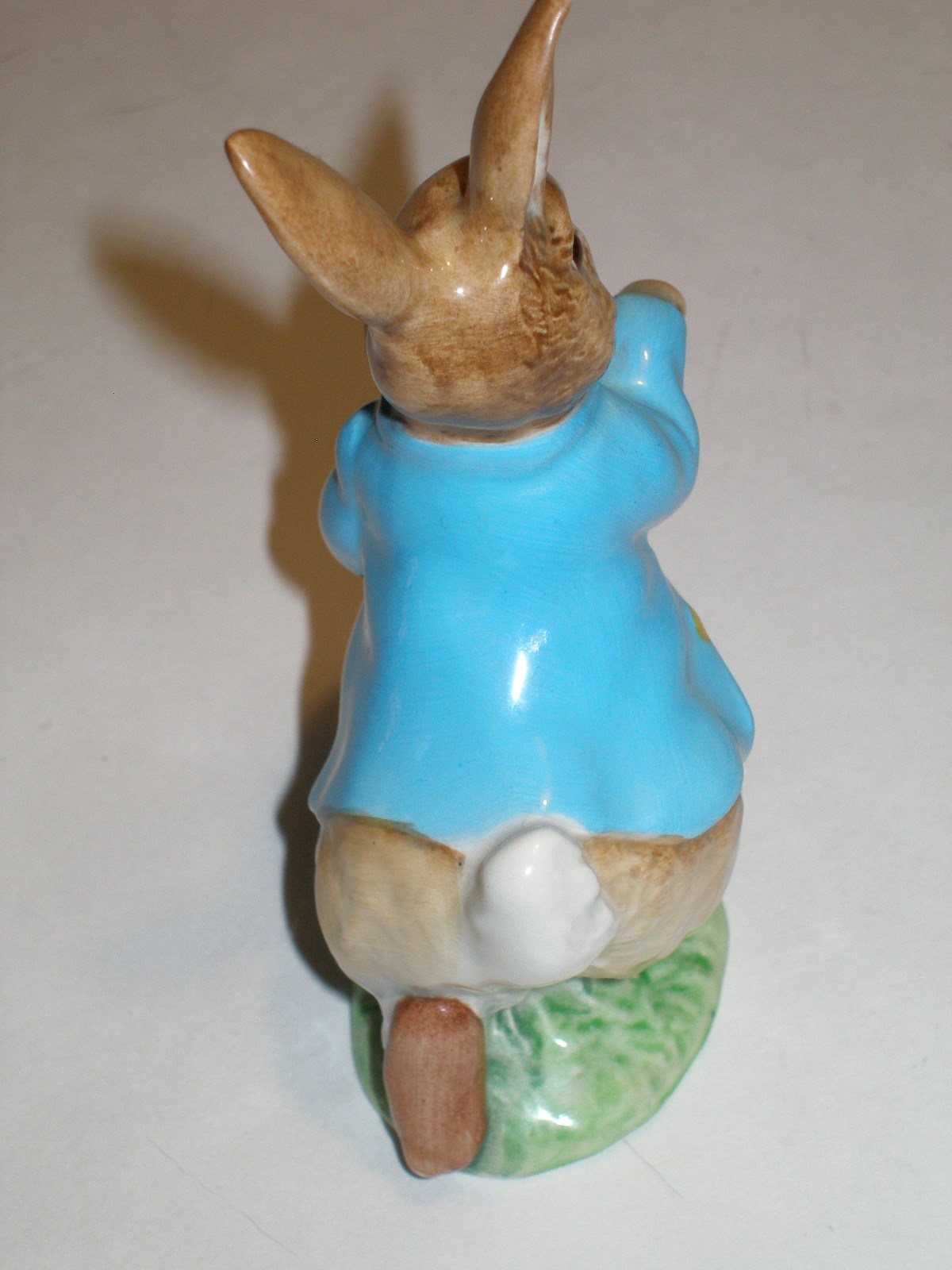 BESWICK BEATRIX POTTER PETER RABBIT  Special Gold Edit