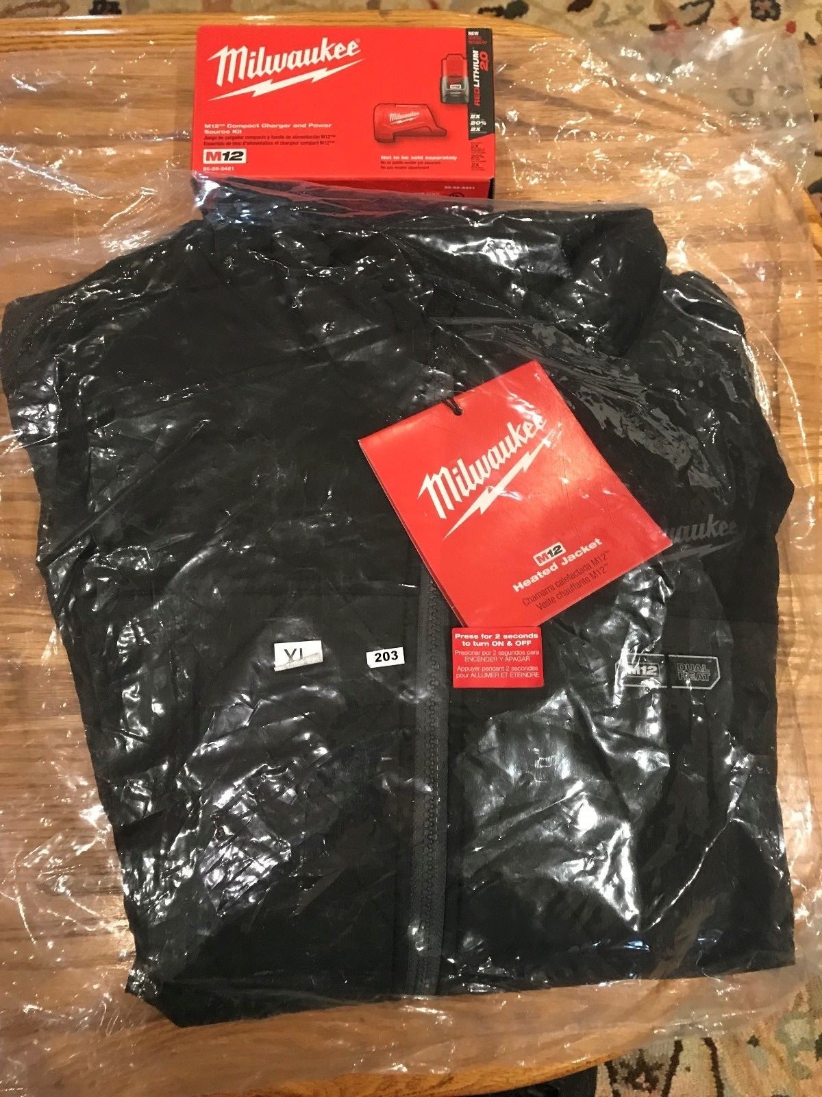 Milwaukee Men's M12 Black Heated Quilted Jacket Complete Kit Black NEW 203B-21XL