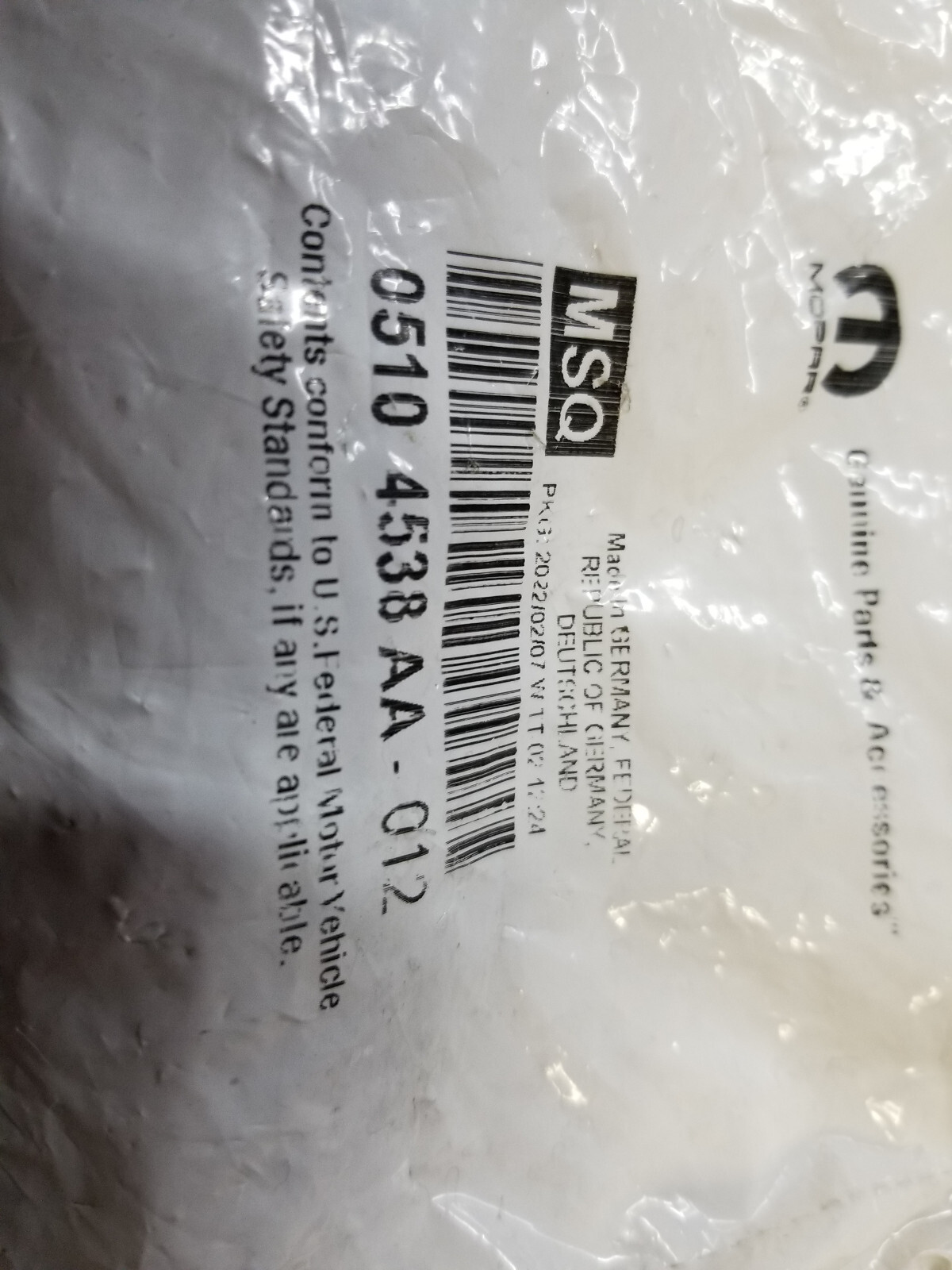 05104538AA BAG OF 12 LOCK WASHERS - Picture 2 of 2