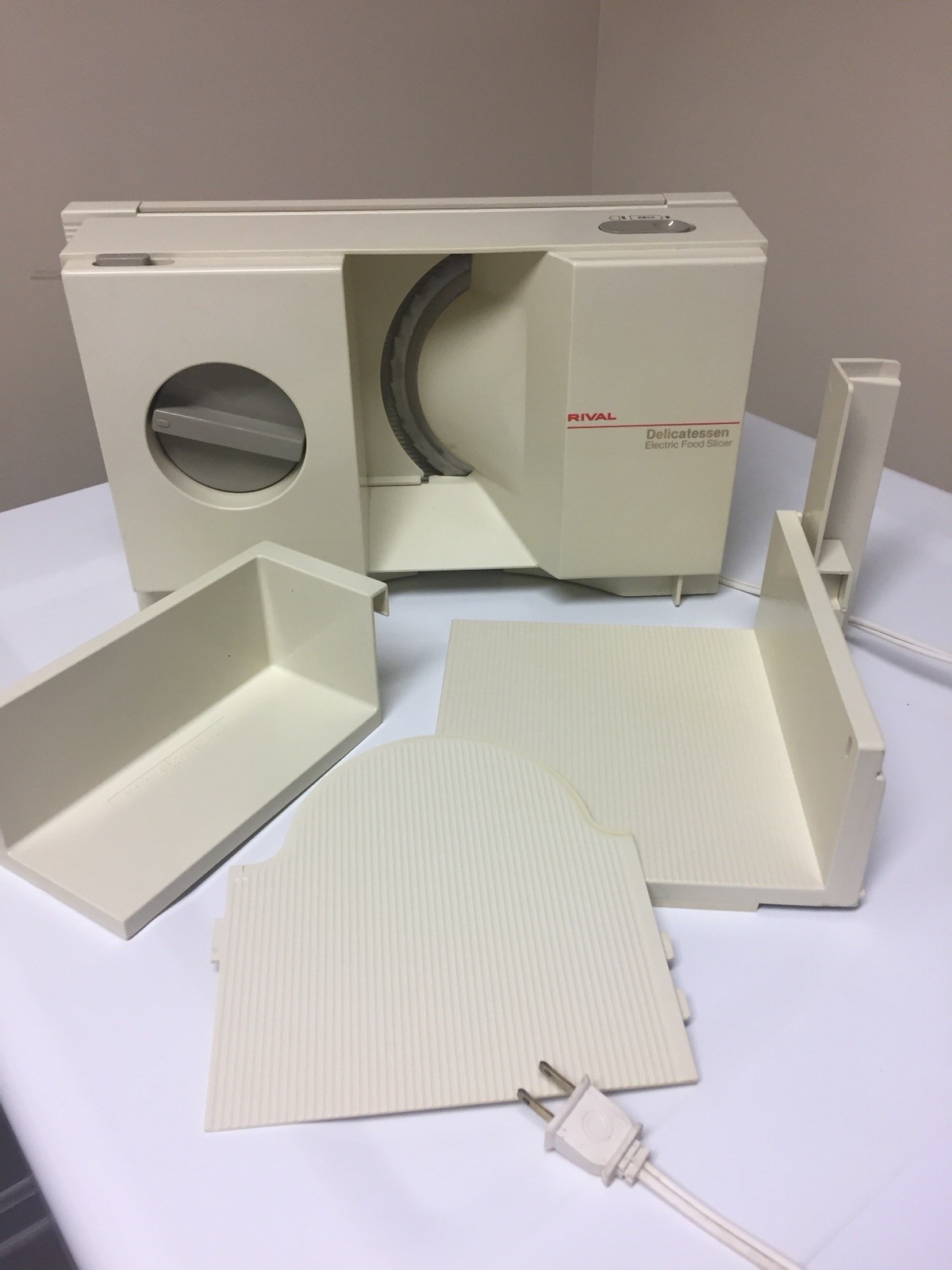 Rival Delicatessen Electric Food Slicer 1044/2 Fold-Away Stainless Steel Blade