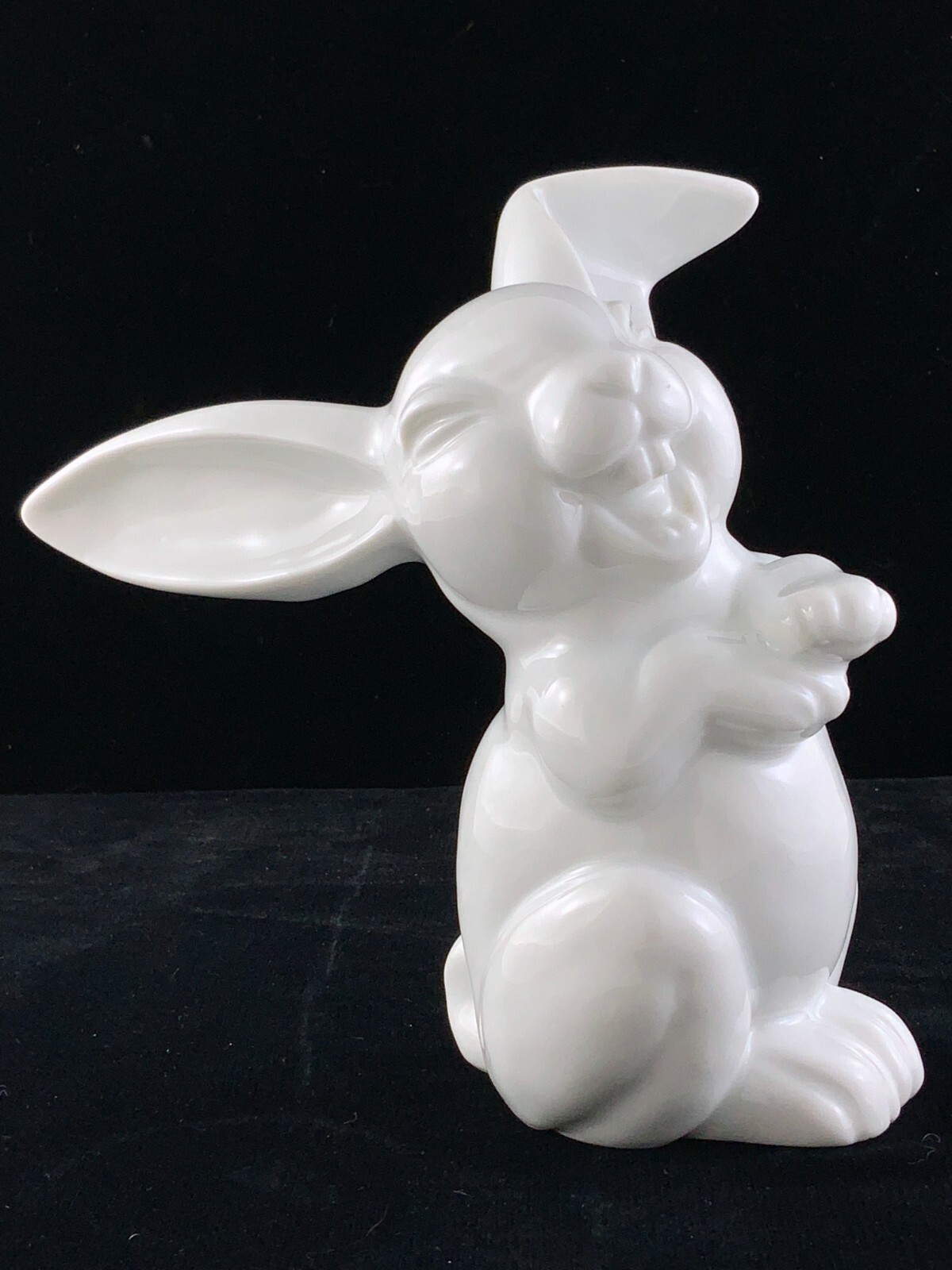 Classic Rose Collection Rosenthal Group Germany White Bunny