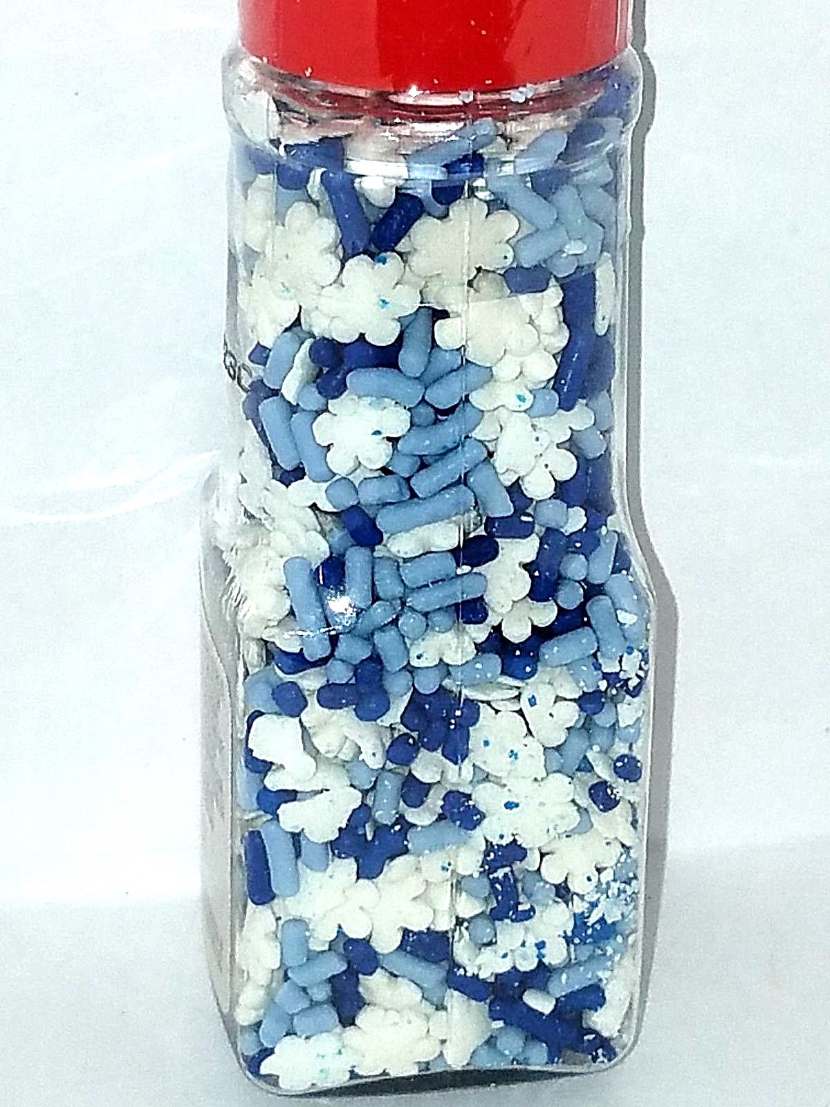 Betty Crocker Sprinkles Candy Snow Flake Mix Blue and White 1.6 ounce Bottle