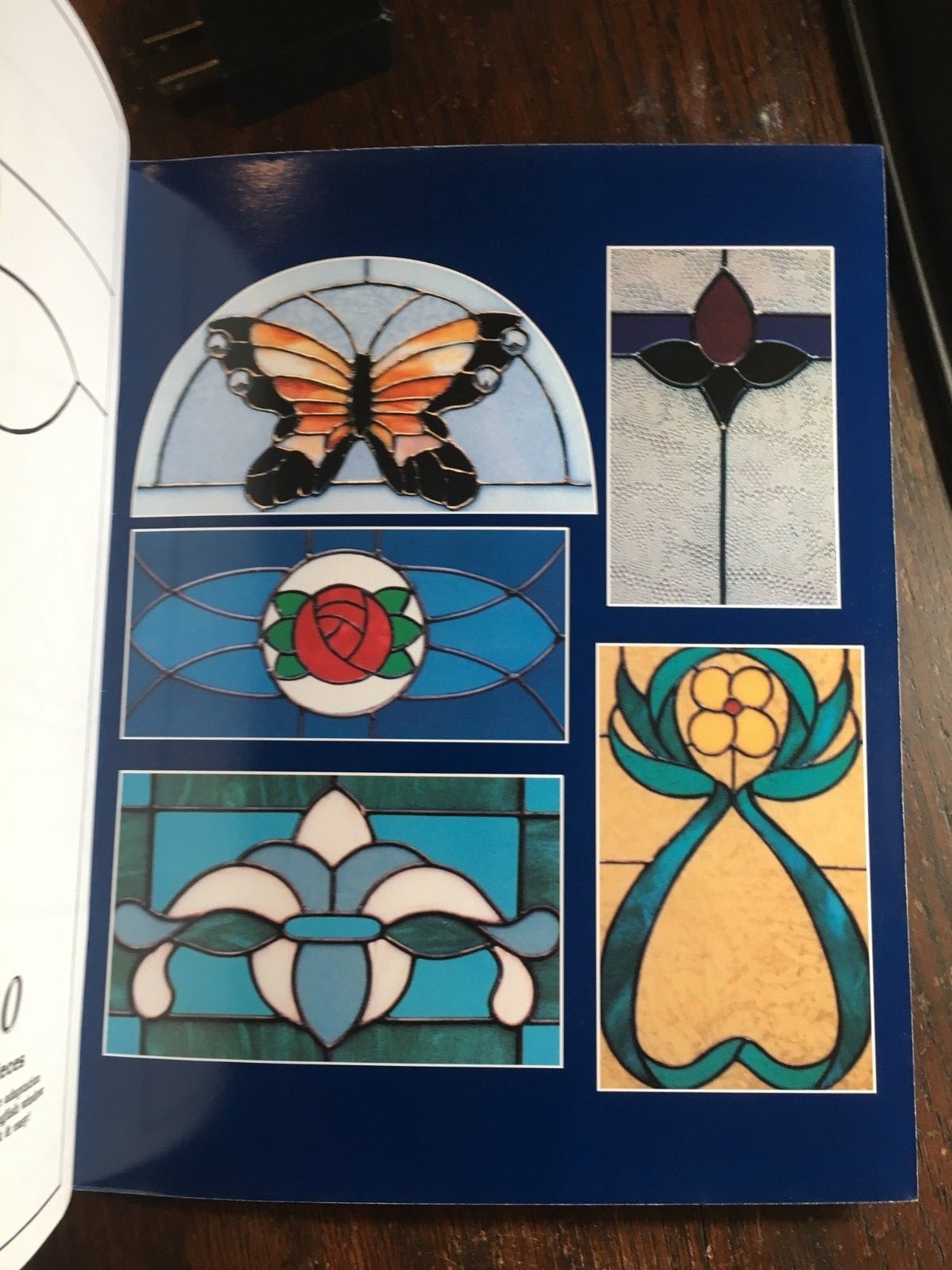Simply Victorian Stained Glass Pattern Book by Suzanne Cooper
