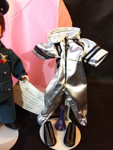 Madame Alexander I Dream of Jeannie Doll SET 79604 LE FAO Schwarz COMPLETE w/box