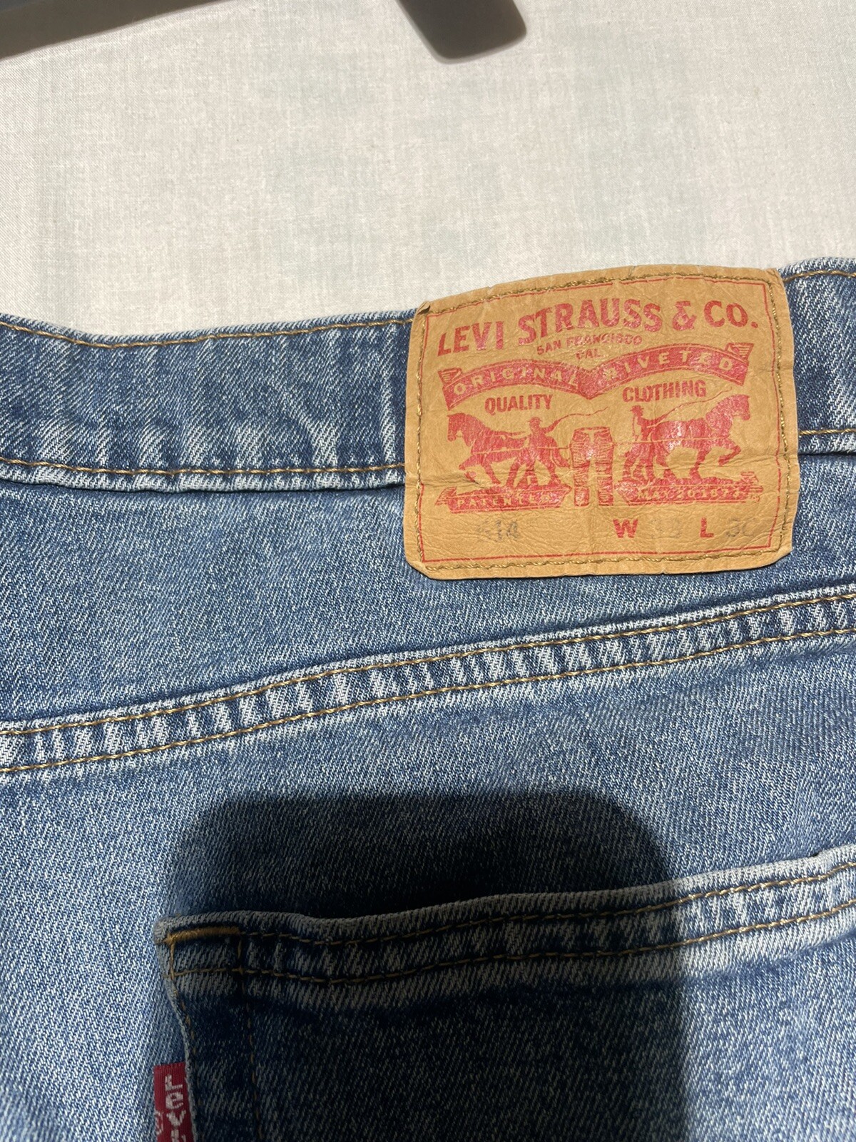 levis 33x30 jeans