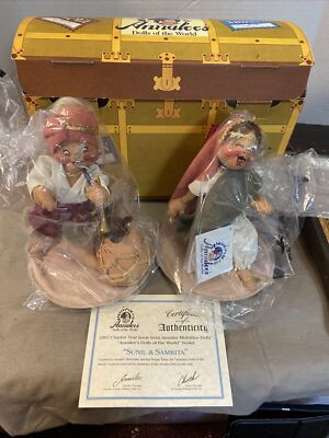 1997 Charter Yr Annalee Mobilitee Dolls of the World India Sunil & Samirita Box
