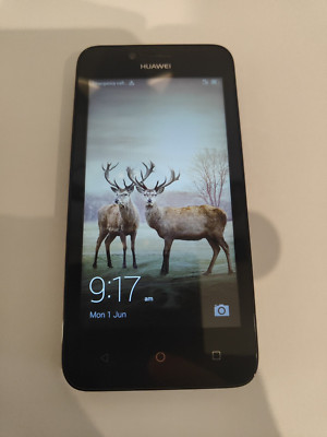 Huawei Y560-L01 smart phone