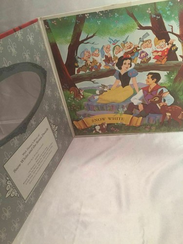 Walt Disney SNOW WHITE AND SEVEN DWARFS RECORD Booklet Vinyl DISNEYLAND ST 3906