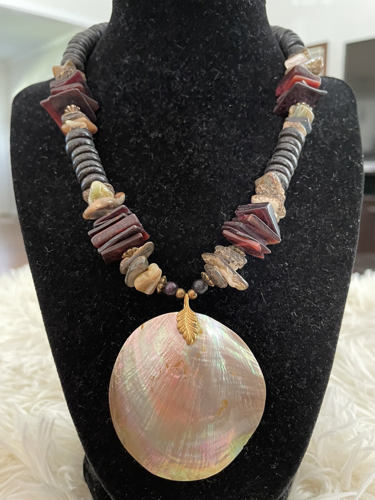 Vtg Brown Jasper Pendant Necklace 