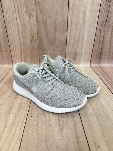 nike roshe flyknit grey