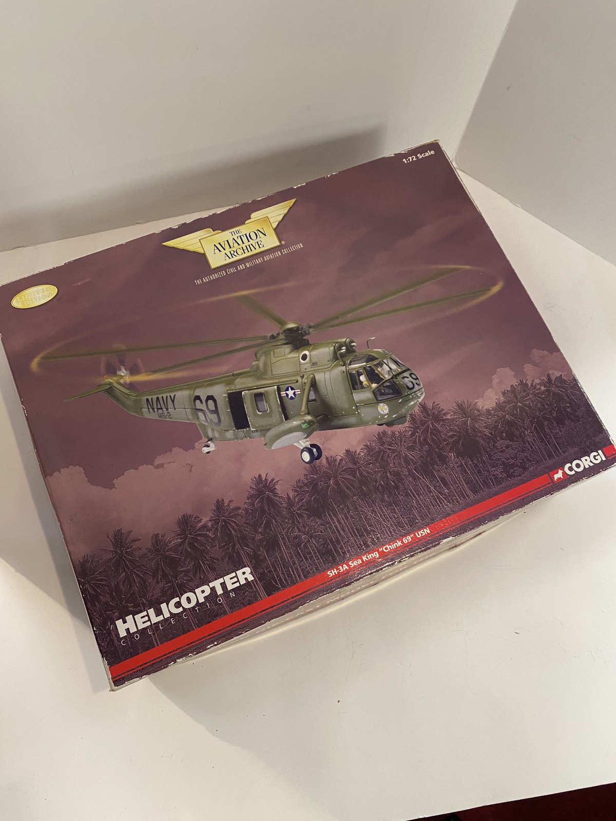 Corgi 1/72 SH-3A Sea King Helicopter USN Chink 69 US33411