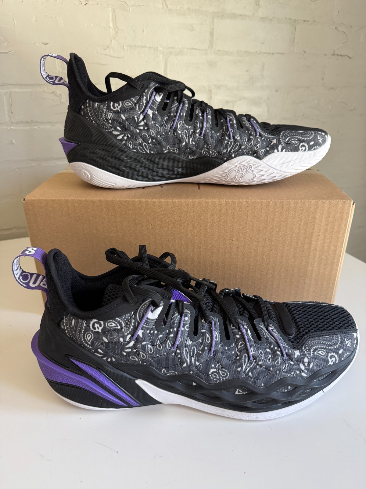 Li-ning Jimmy Butler 「Buckets」 US9.5 LI-NING Jimmy Butler Buckets Men's Basketball Shoes Size 13