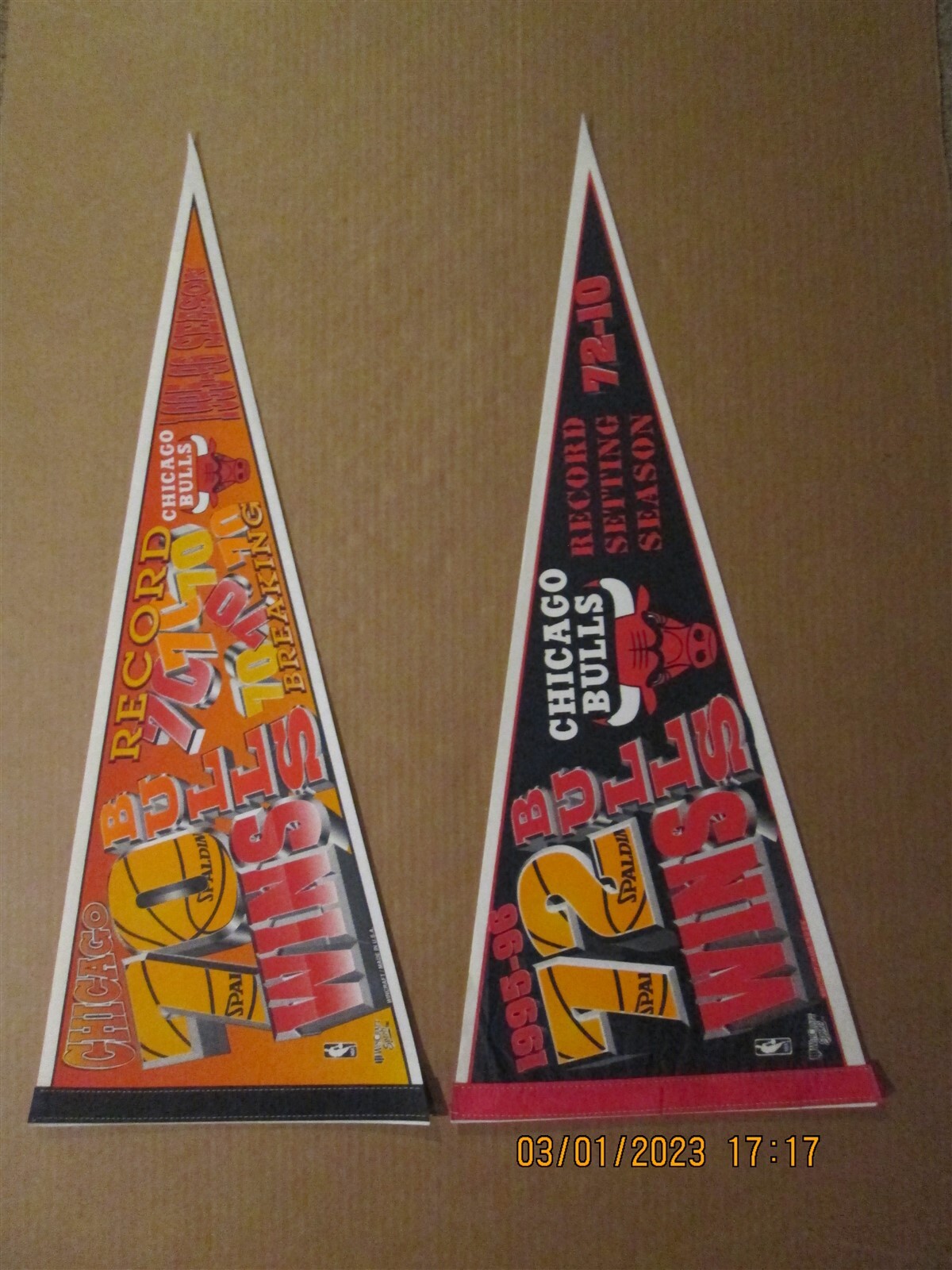 NBA Chicago Bulls Vintage 1995-96 70 Wins & 72-10 Record Setting Season Pennants