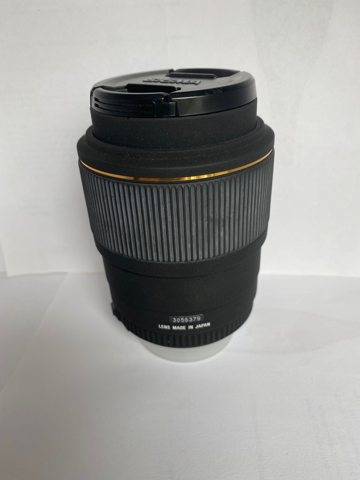 Sigma EX DG 105mm f/2.8 Macro Lens for Nikon F - Black Sigma EX DG 105mm f/2.8 Macro Lens for Nikon F - Black