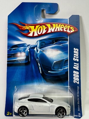 Hot Wheels 2008 All Stars Aston Martin V8 Vantage