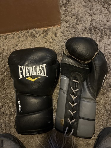 Everlast 牛柄 ボクシンググローブ 12oz Vulture EVERLAST× Vulture COW PATTERN GLOVE