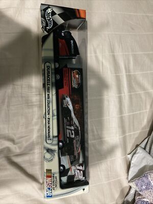 Hot Wheels Duracell First Win Collection Ryan Newman Truck 2004 New In Box