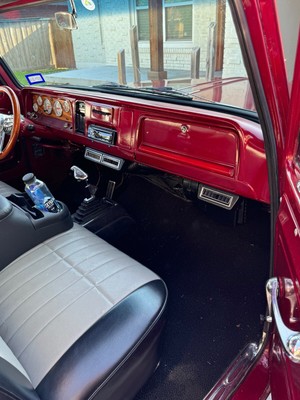 image 2 of interior