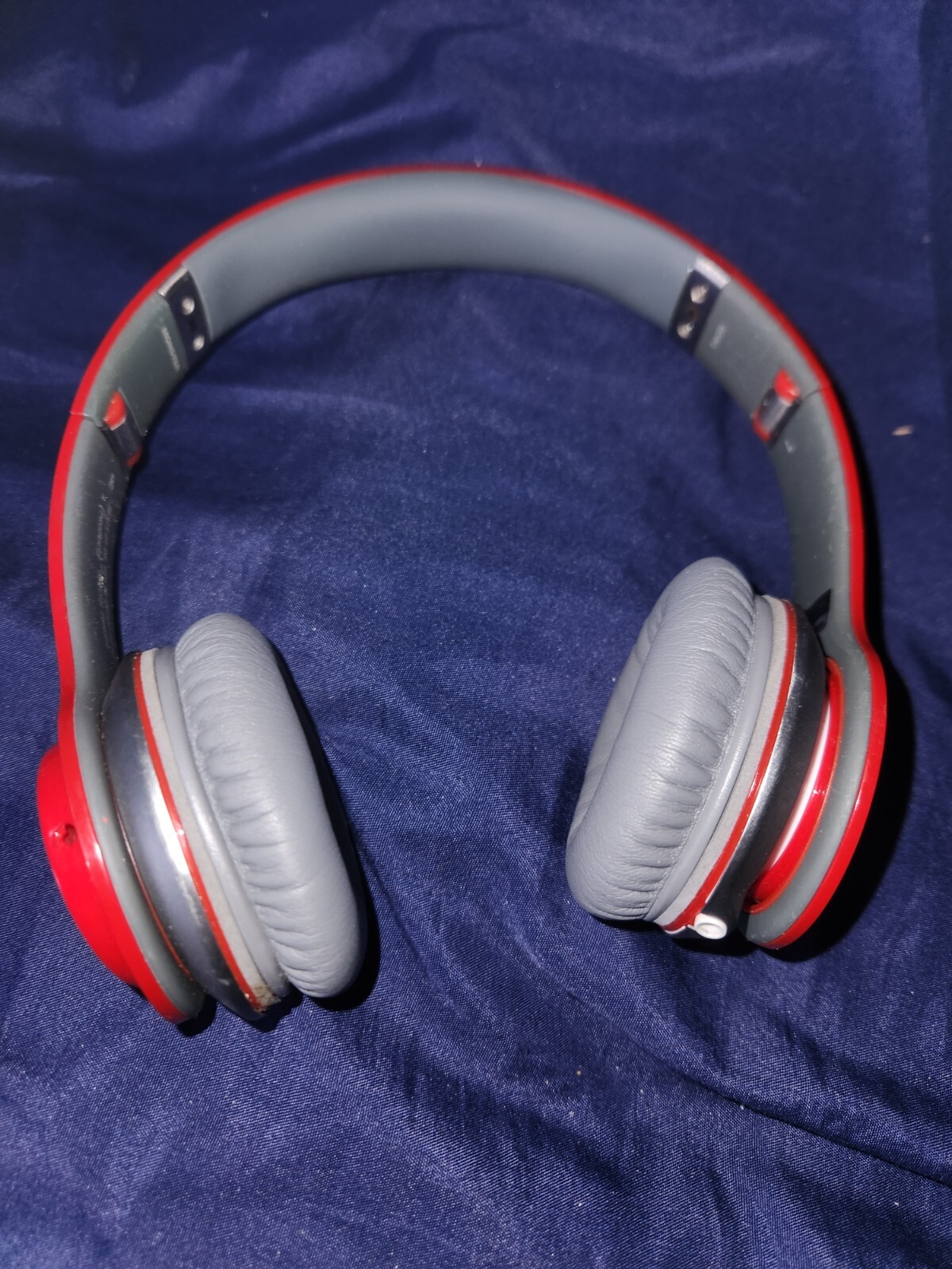 Beats by Dr Dre - Beats by Dr Dre SOLO PRO RED/レッド Amazon.com: Beats by Dr. Dre Solo3 Wireless On-Ear