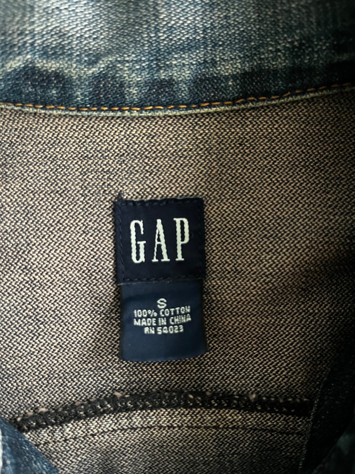 Vintage Gap Denim Blue Jean Trucker Jacket Womens Small EUC!