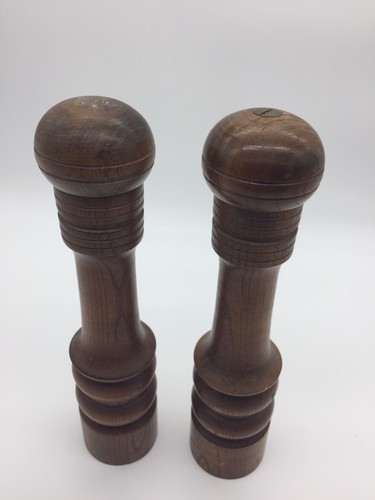 WOODCREST CREATION STYSON SOLID WOOD SALT SHAKER & PEPPER MILL SET  10” Japan