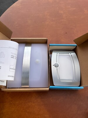 Z-Edge Wireless Motion Activated LED Wall Sconce White