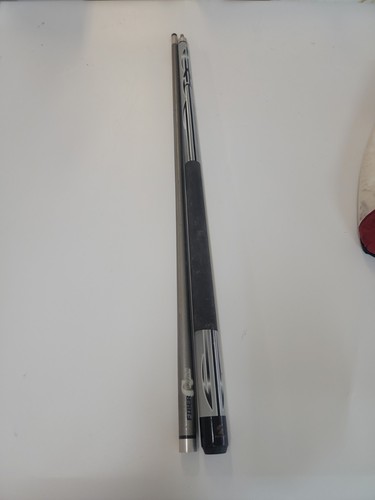 Sportcraft 58" 20 Oz Fiberglass 2 piece Pool Cue Gray Tribal Graphics