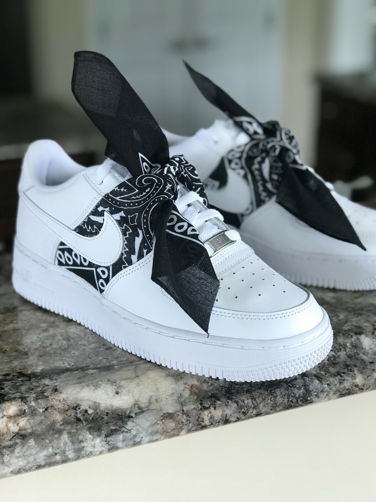 af1 black bandana