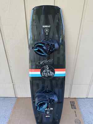 Hyperlite Murray Wakeboard Signed by Shaun Murray 142cm + Hyperlite Bindings