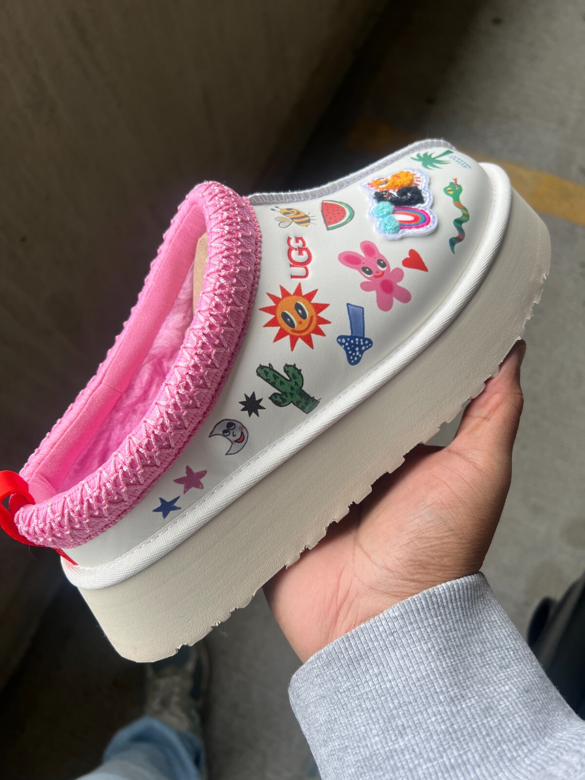 Pre-owned Ugg Tazz Pop Sketch Platform Slipper Womens (1155751 - Wht)